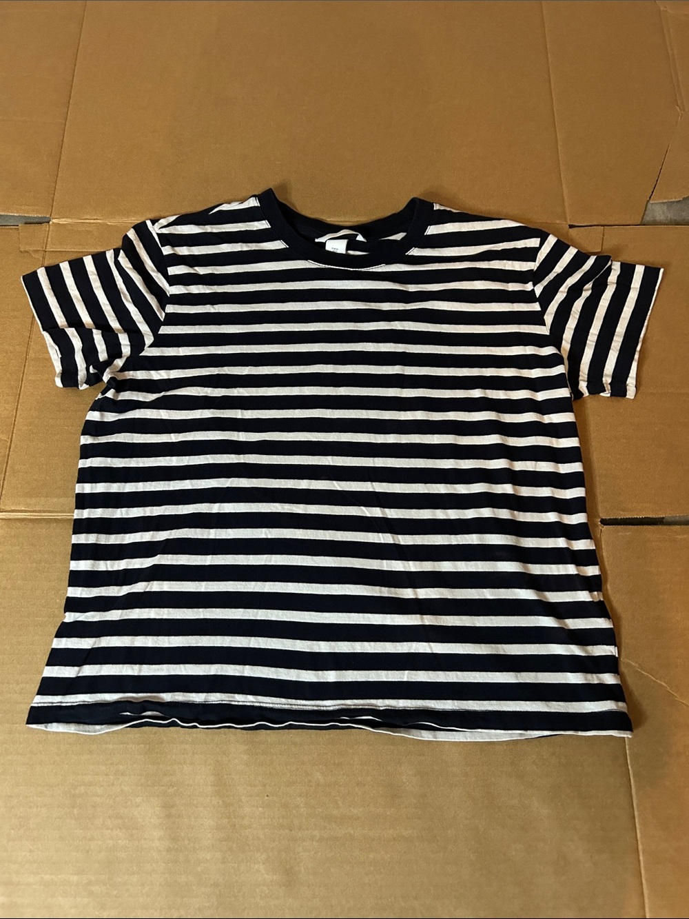 H&M Womens Striped Shirt Size Medium Like New!